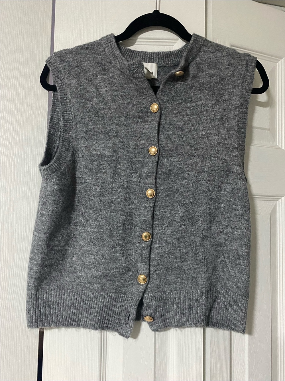 H&M Gray Knit Sleeveless Cardigan with Gold Buttons